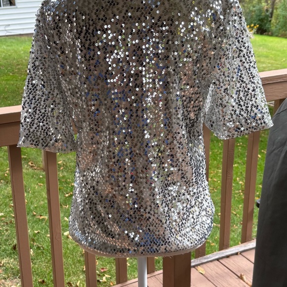 Party Top - Picture 4 of 4